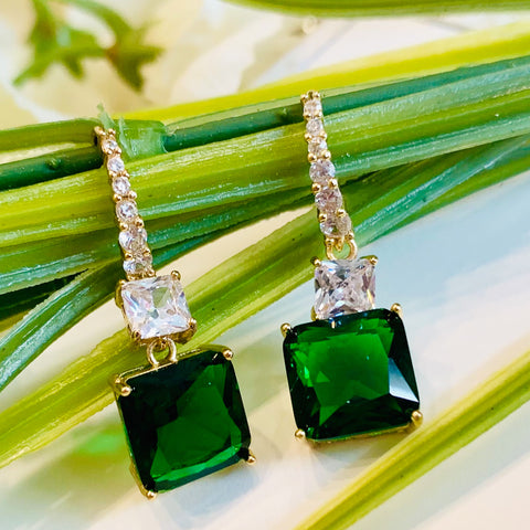 The Rich Girl - Emerald Trendy Earring Set